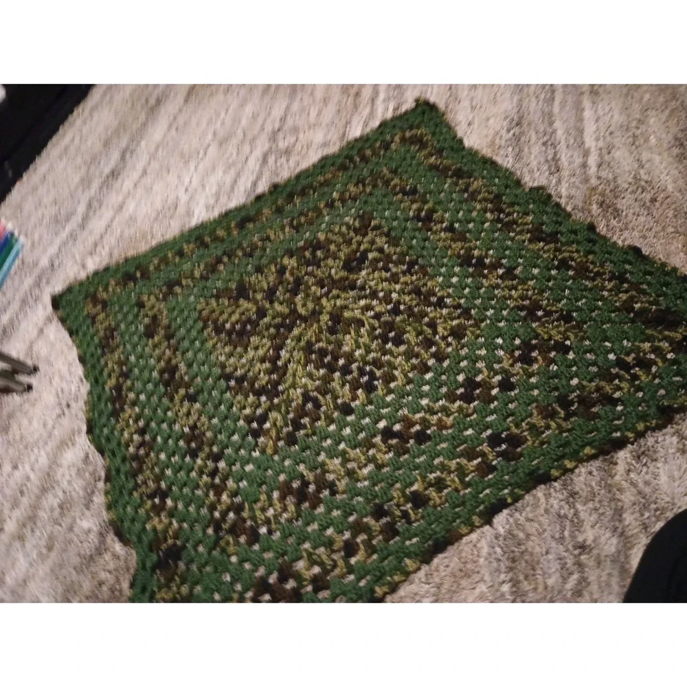 Nostalgic Military Green Vintage Handmade Crochet Knit 33in Square Trow Blanket